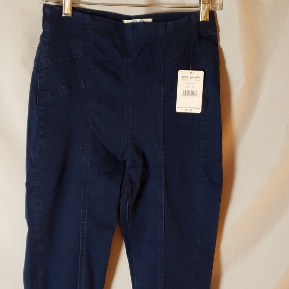 New Free People Skinny Elasticized Waist Jeans - Picture 3 of 9